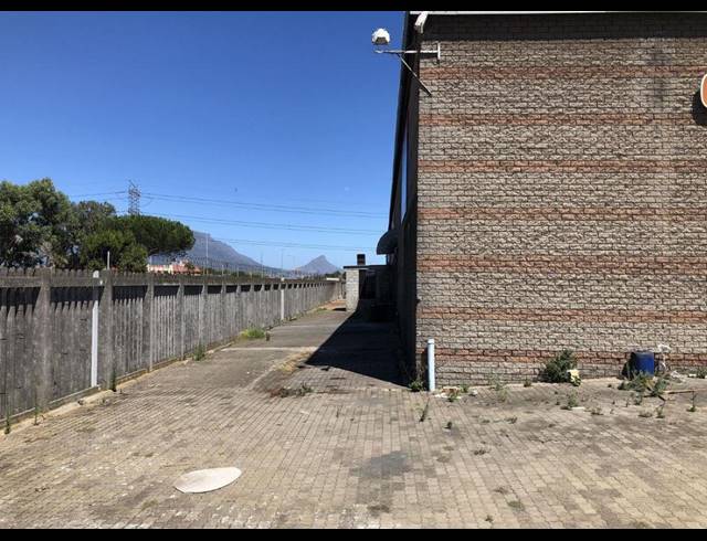 2,507M² WAREHOUSE FOR SALE IN EPPING INDUSTRIAL